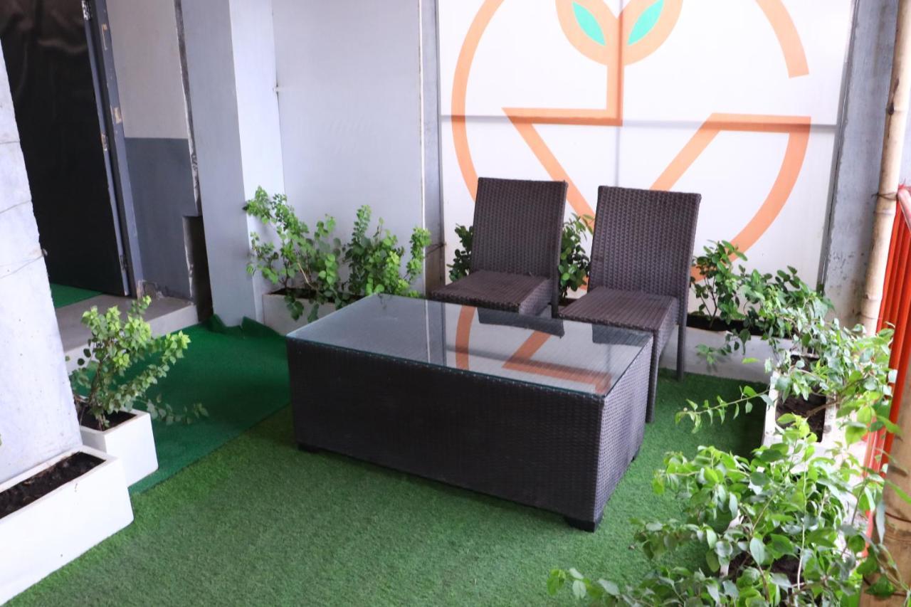 Virohaa Garden Hotel Ghaziabad Eksteriør billede