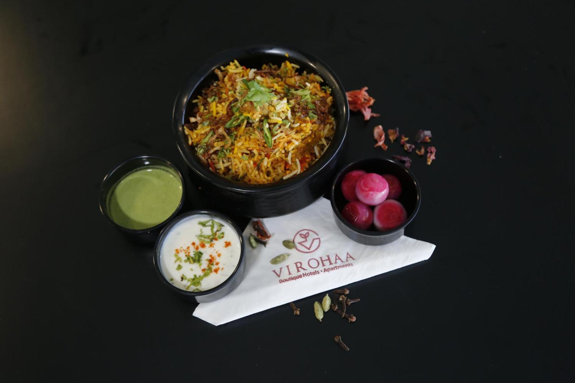 Virohaa Garden Hotel Ghaziabad Eksteriør billede