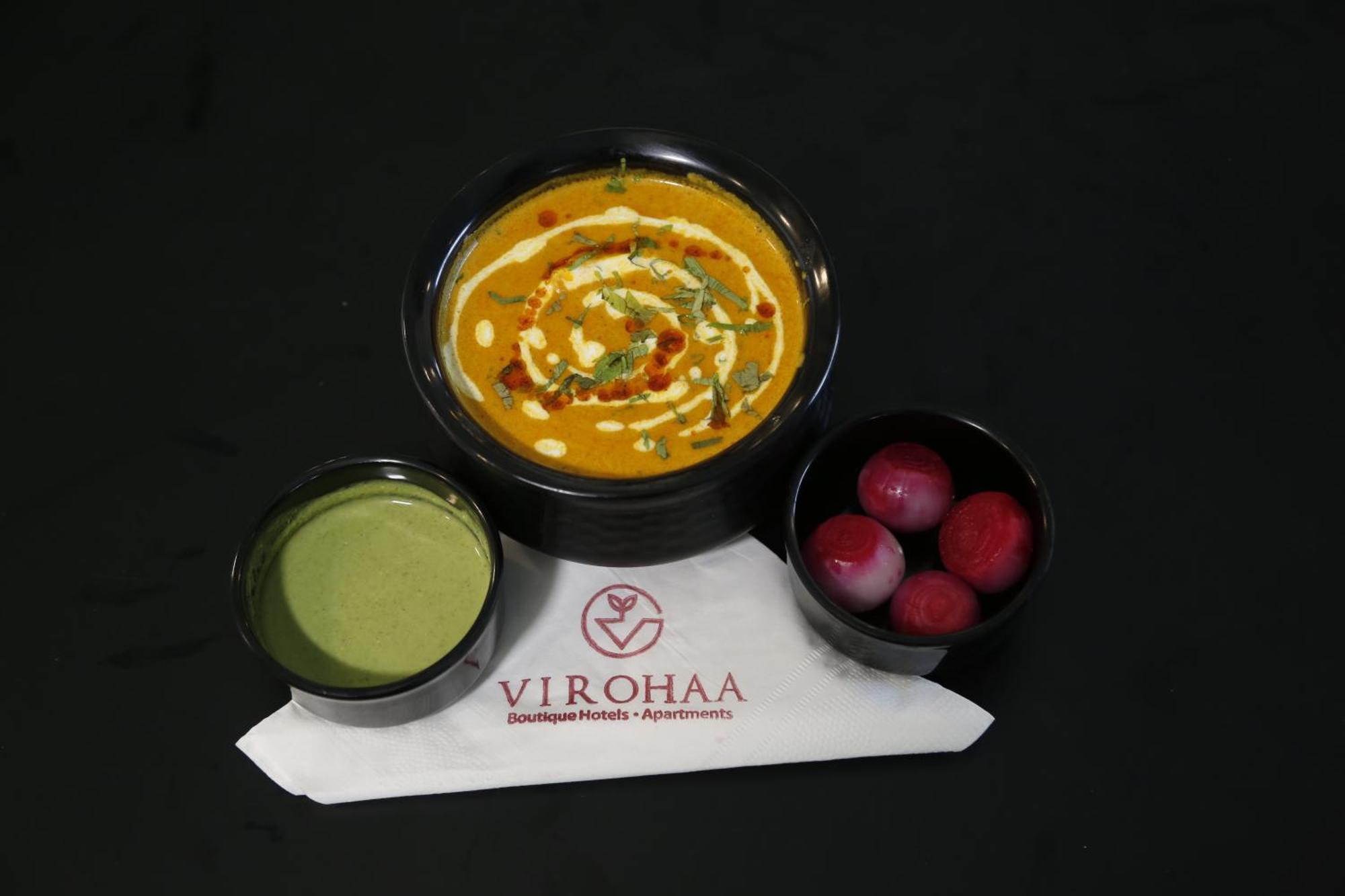 Virohaa Garden Hotel Ghaziabad Eksteriør billede