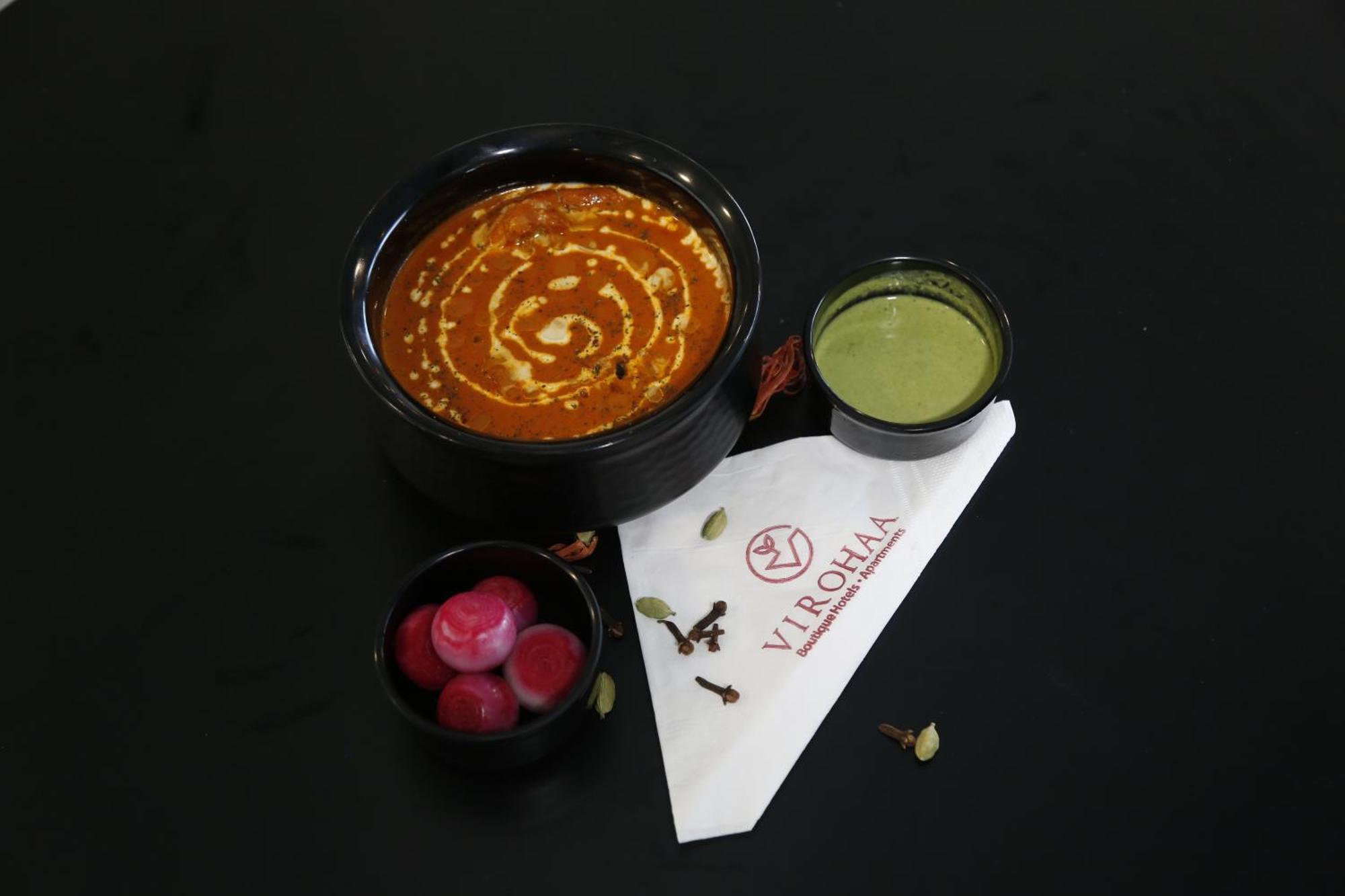 Virohaa Garden Hotel Ghaziabad Eksteriør billede